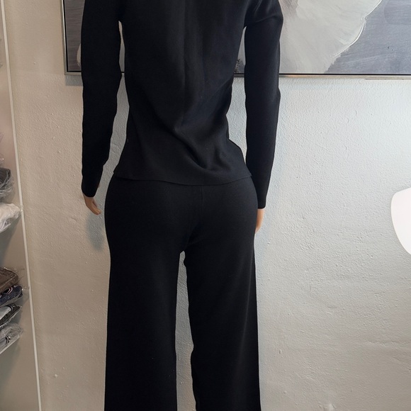 Black Button-Up sets - Picture 6 of 8